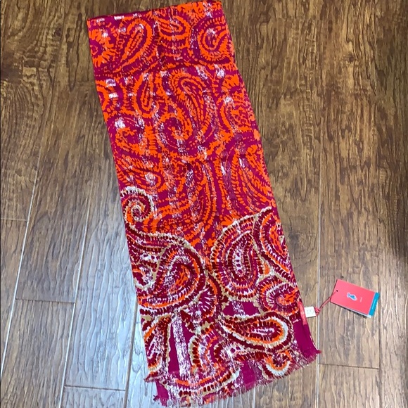lindsay phillips Accessories - Lindsay Phillips paisley scarf NWT